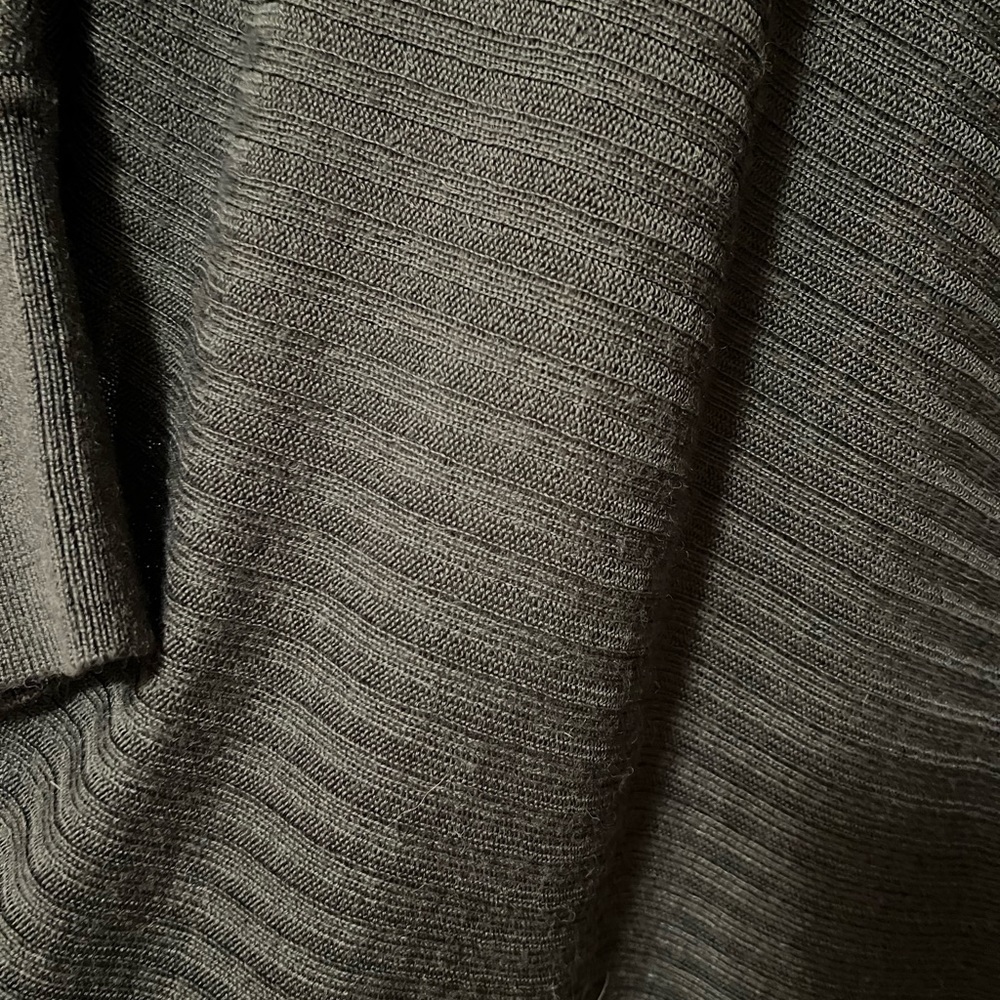 Cache sweater - Picture 4 of 5